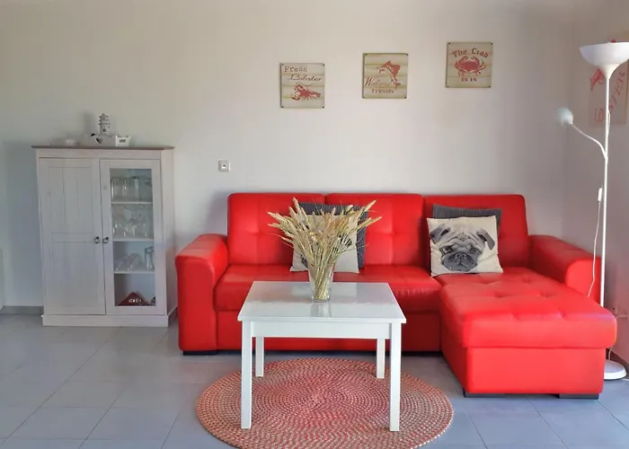 Mit Grill Und Garten In Neukirchen By Interhome * Kraksdorf